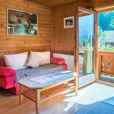 Floachhof Apartmán *